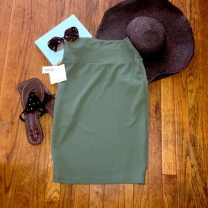LulaRoe Cassie Pencil Skirt